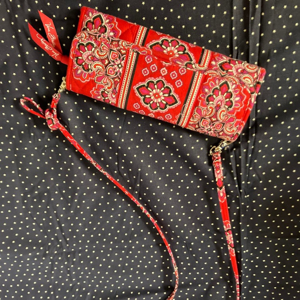 Vera Wang shoulder strap wallet/purse